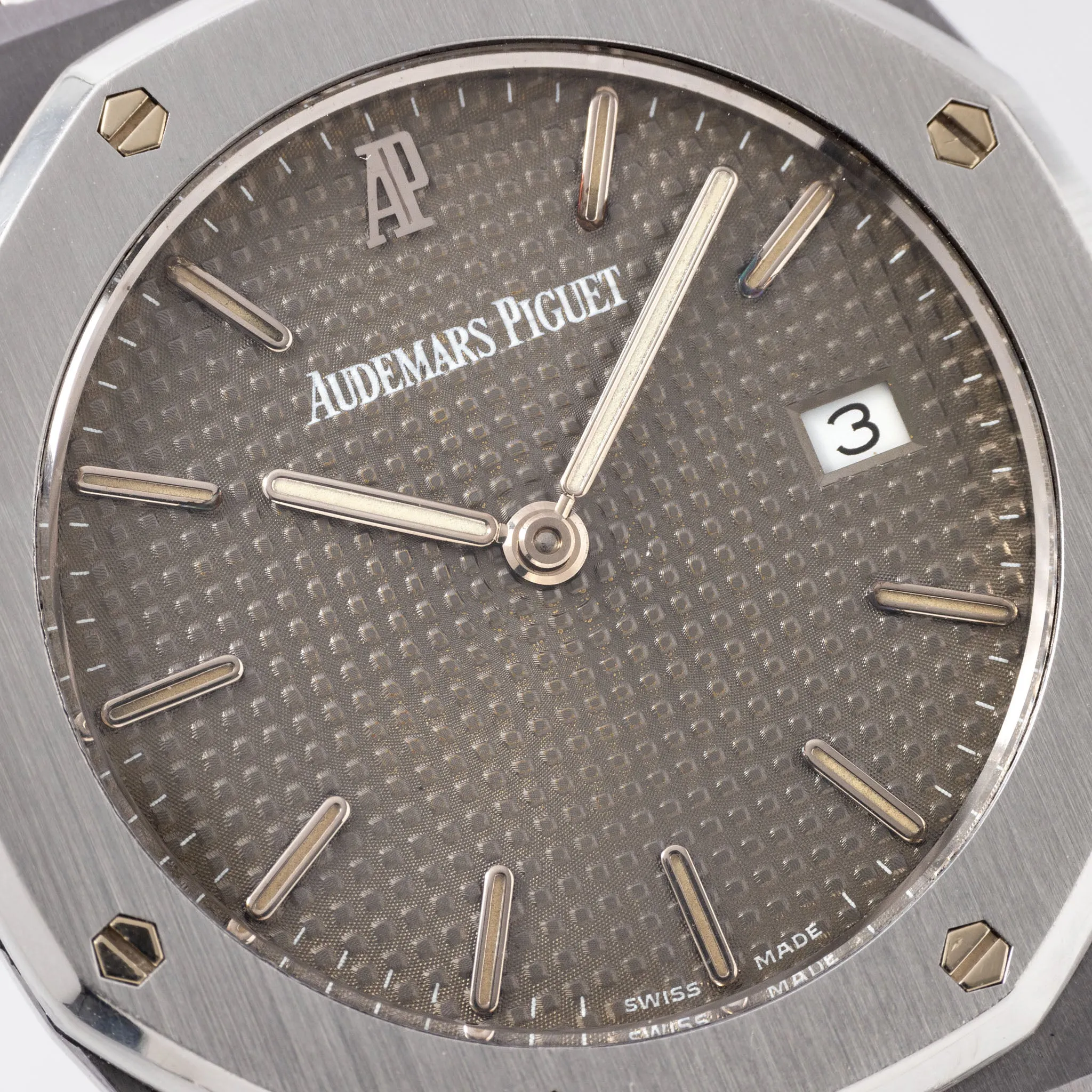 Audemars Piguet Royal Oak ref. 56175TT “Championship” Steel and Tantalum Box and Papers Mk2 Dial