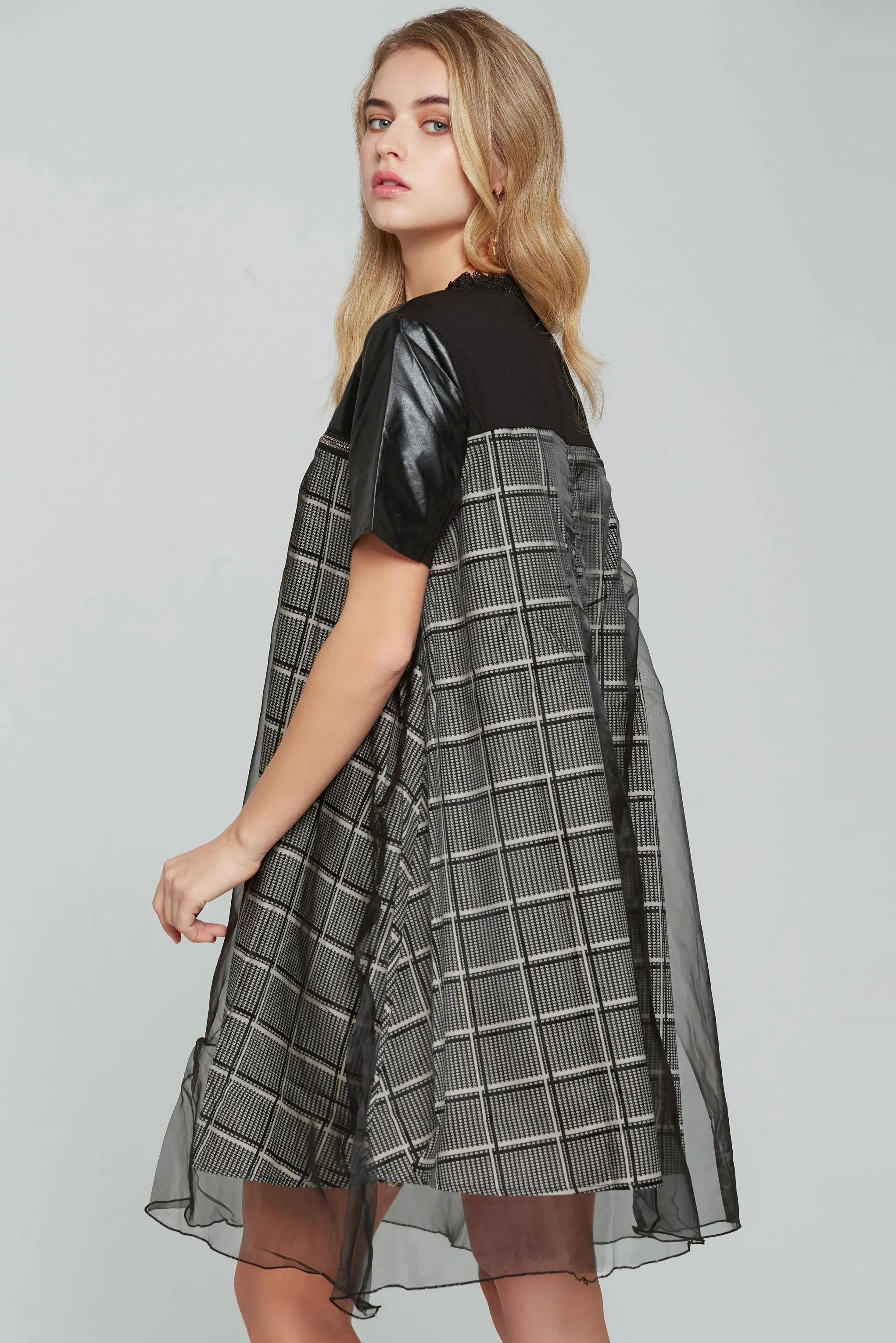 Black and White Glen Check Print Midi Dress