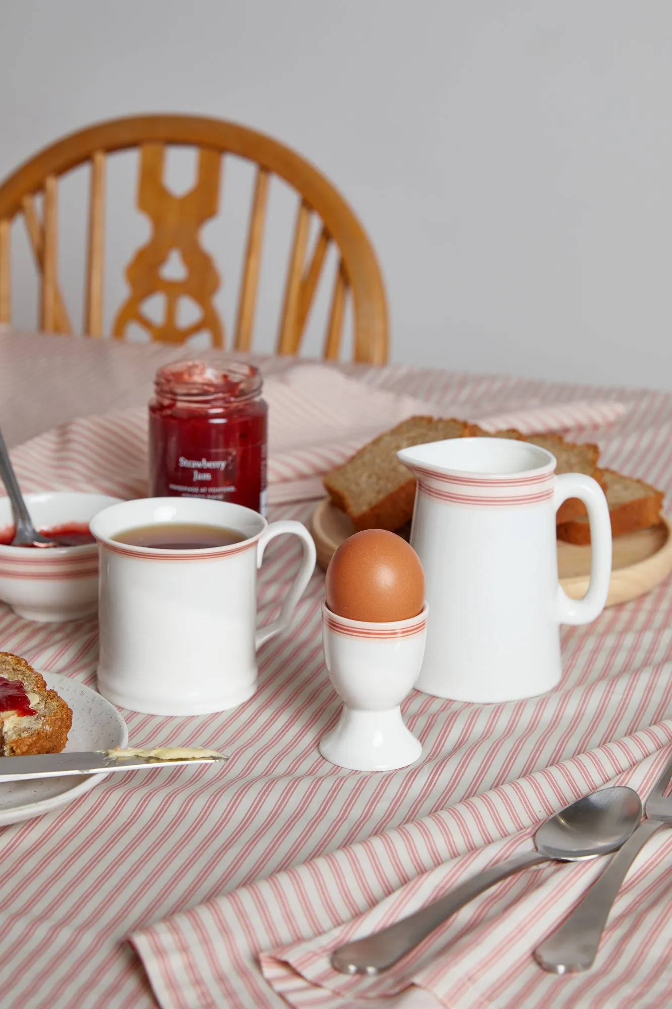 Foxford Pink Stripe Mug