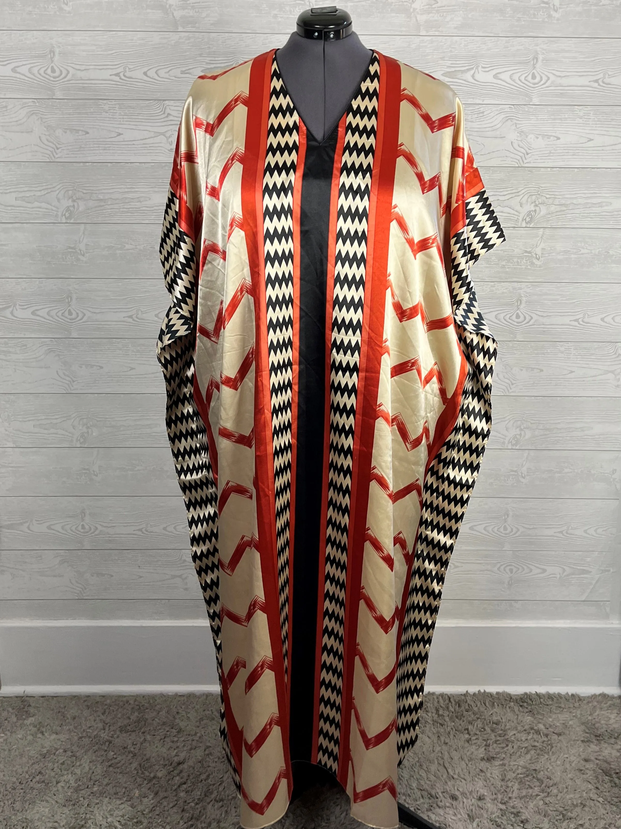 Generation 524 Size Open Orange & Cream Chevron Caftan NWT