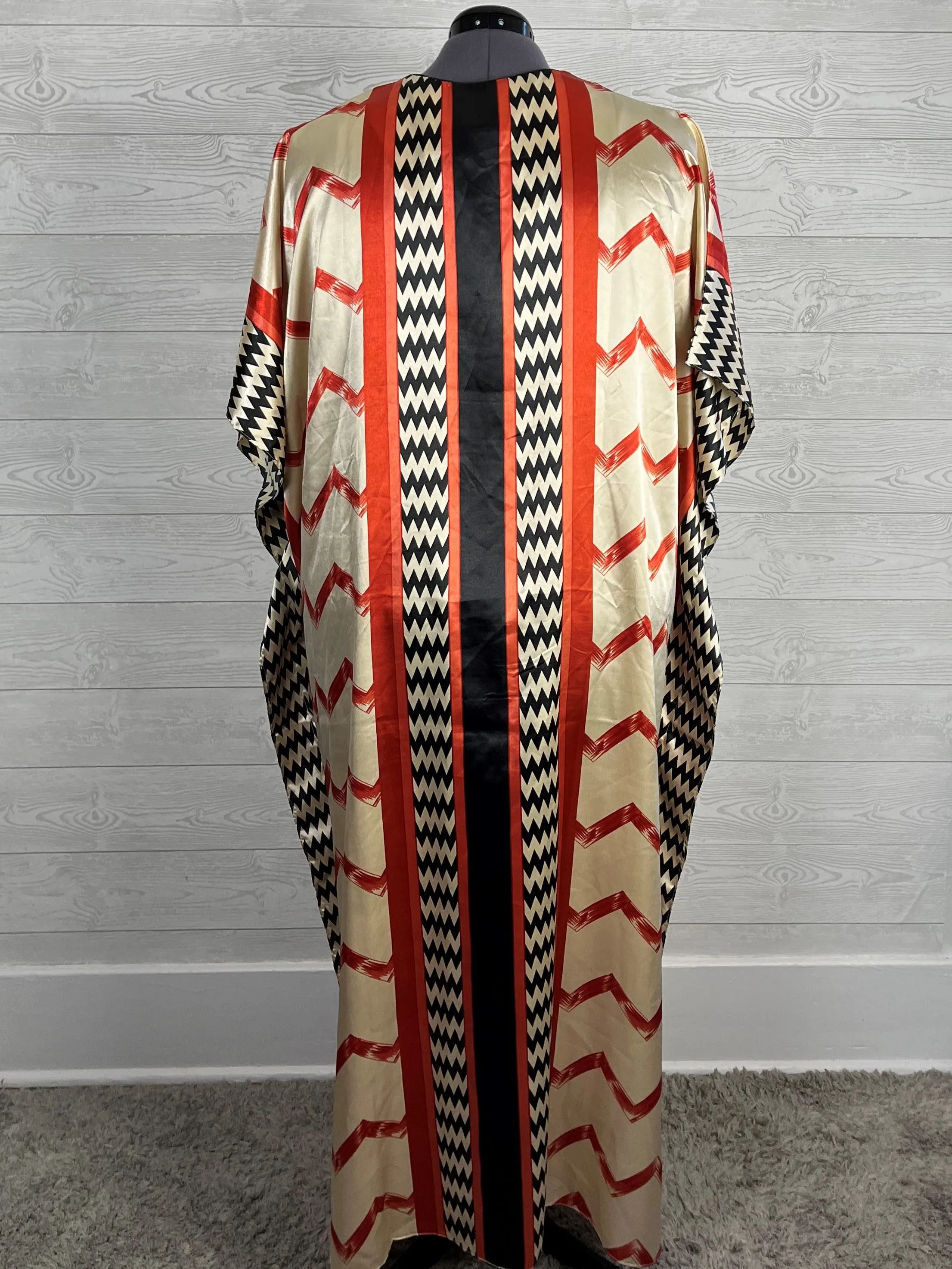 Generation 524 Size Open Orange & Cream Chevron Caftan NWT