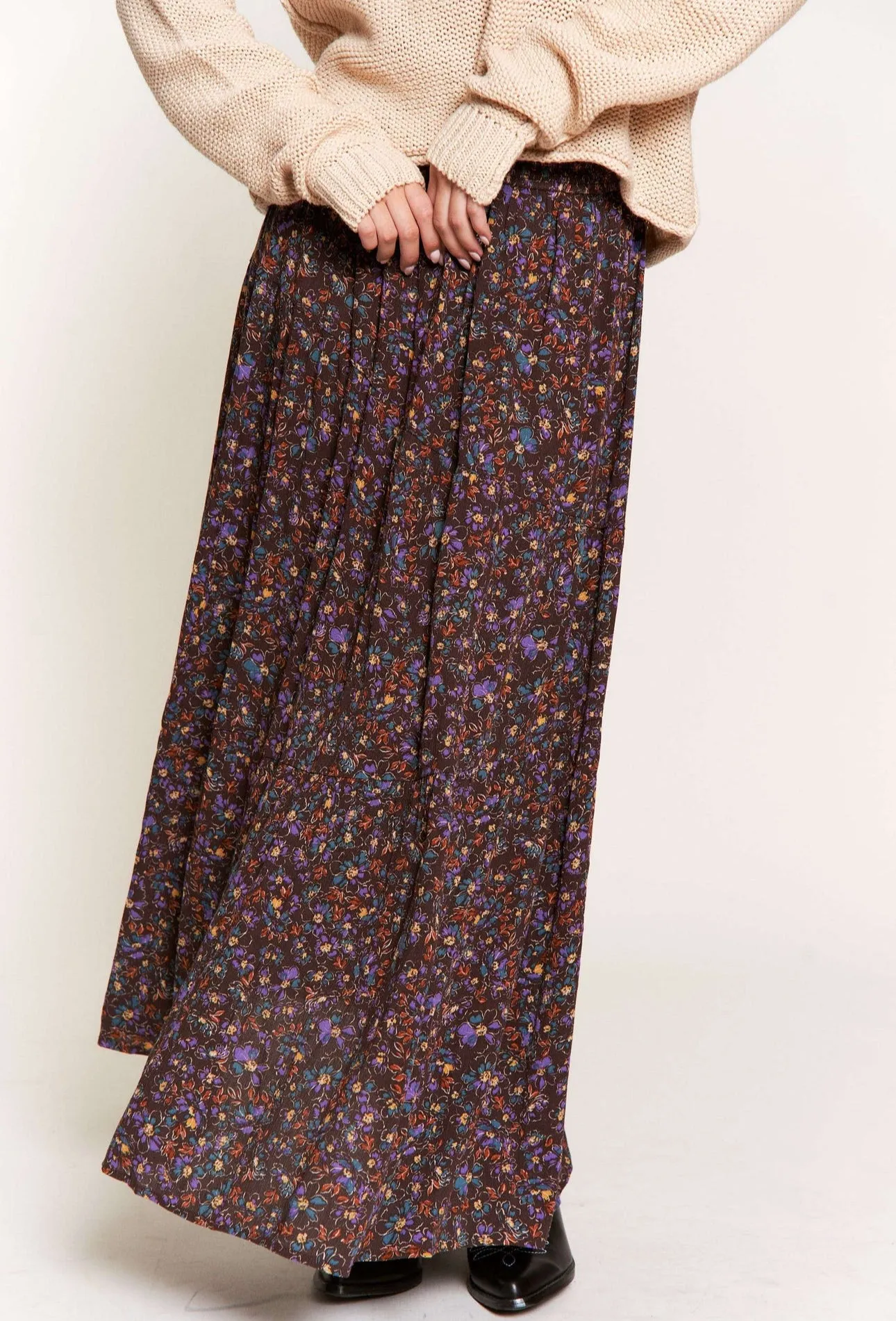 SMOCKED WAIST BROWN MAXI