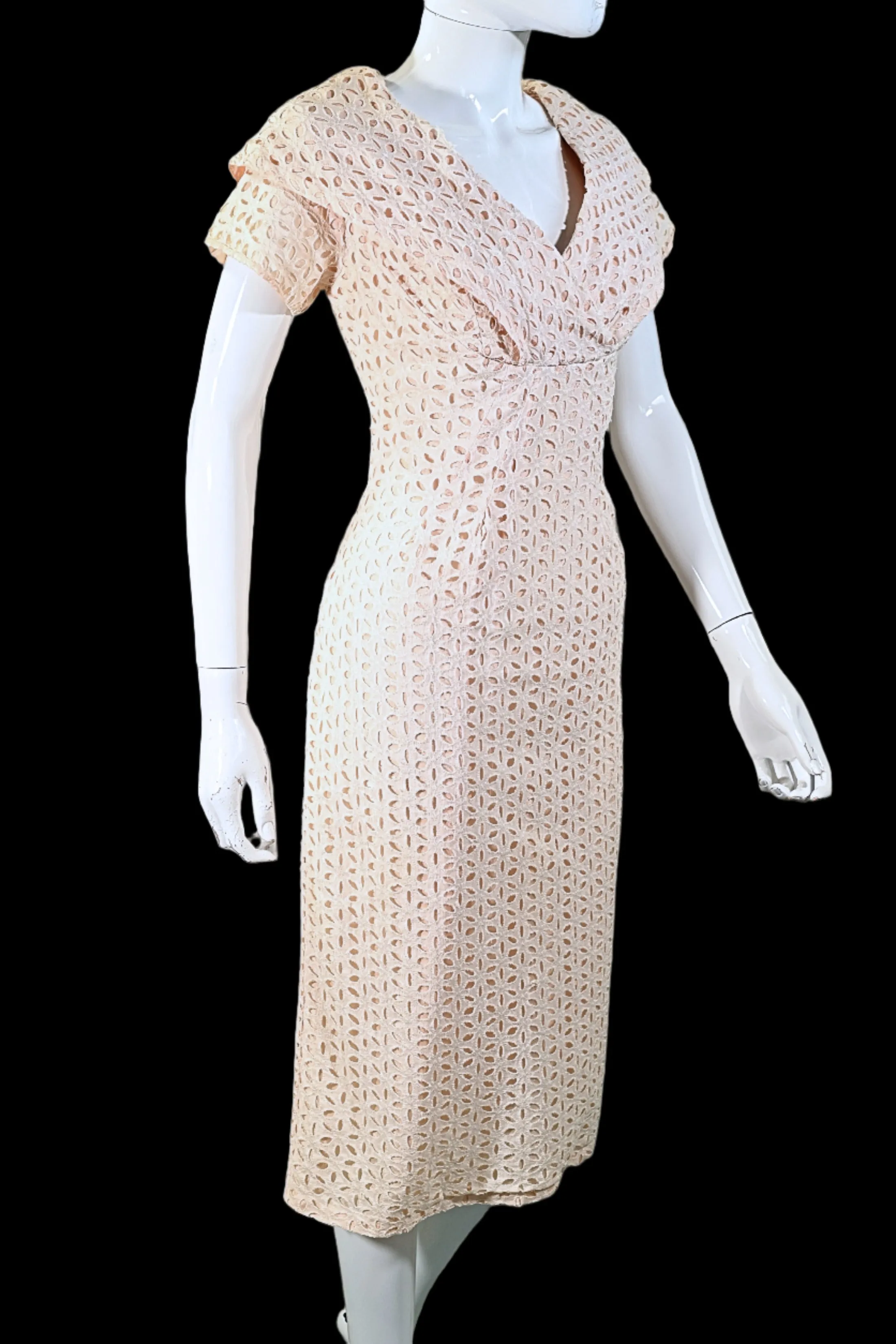 Vintage 50s Eyelet Lace Dress, Cream Lace/Peach Lining M